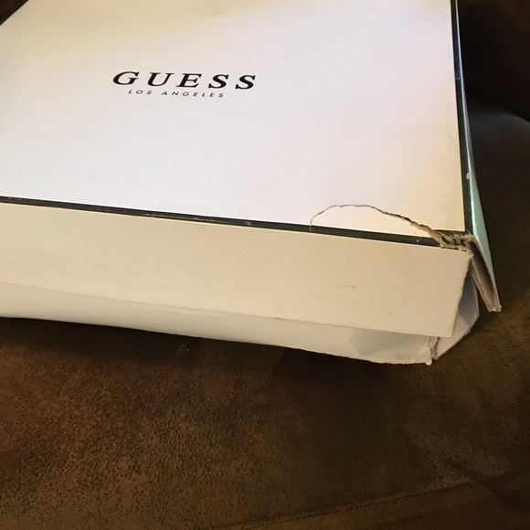 NIB Guess Kenzie 2 Studded Peep Toe Heels 8.5M - Picture 14 of 16